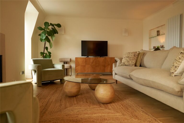 Europa House, Maida Vale