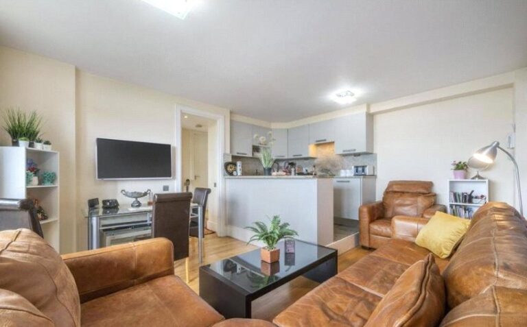 Stuart Tower, Maida Vale