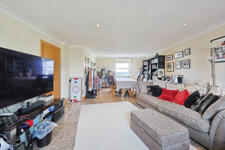 Boydell Court, St John’s Wood