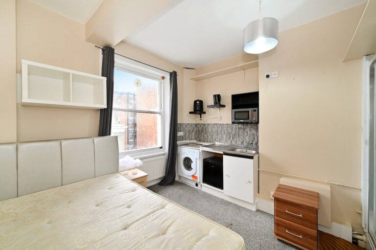 Castletown Road, West Kensington