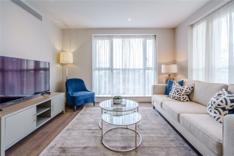 Circus Apartments, Canary Wharf