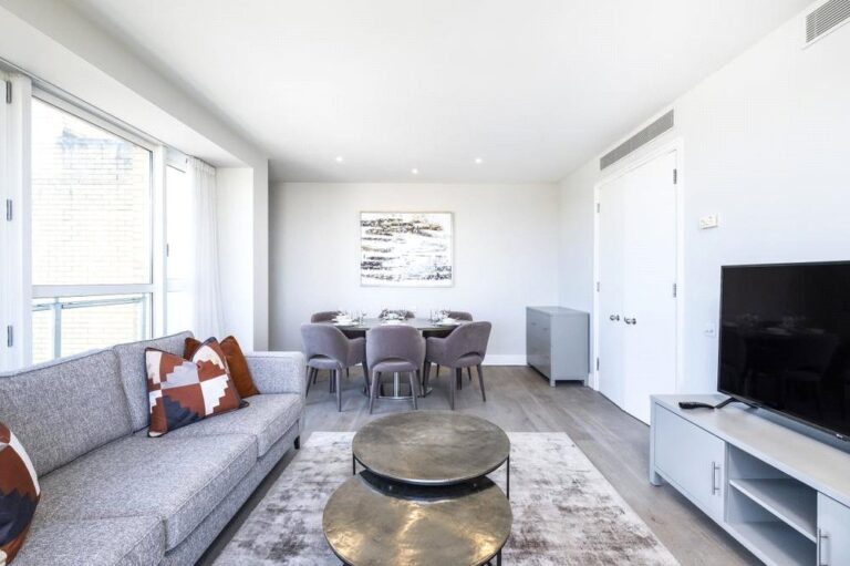 Circus Apartments, Canary Wharf