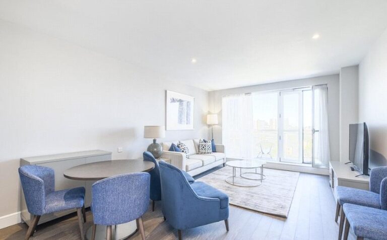 Circus Apartments, Canary Wharf