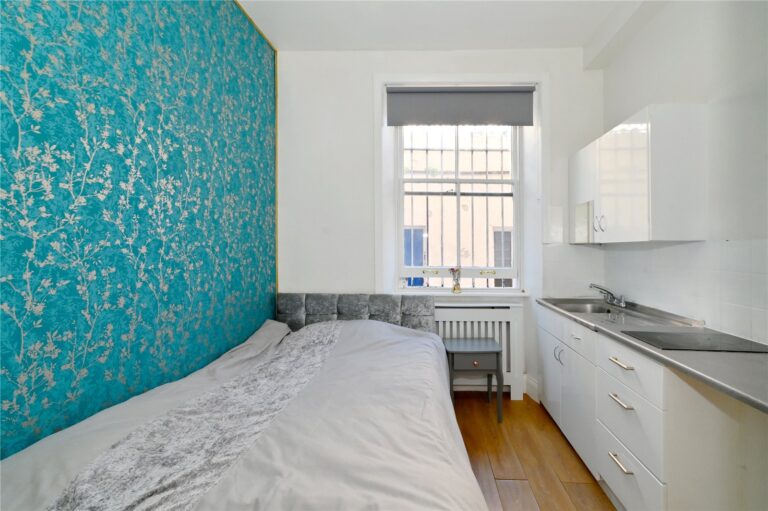 Castletown Road, West Kensington