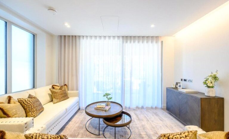 Garrett Mansions, Paddington