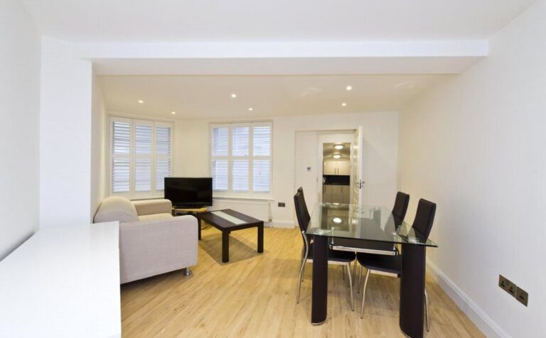 Lupus Street, Pimlico