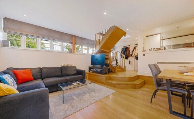 Jack Straws Castle, Hampstead