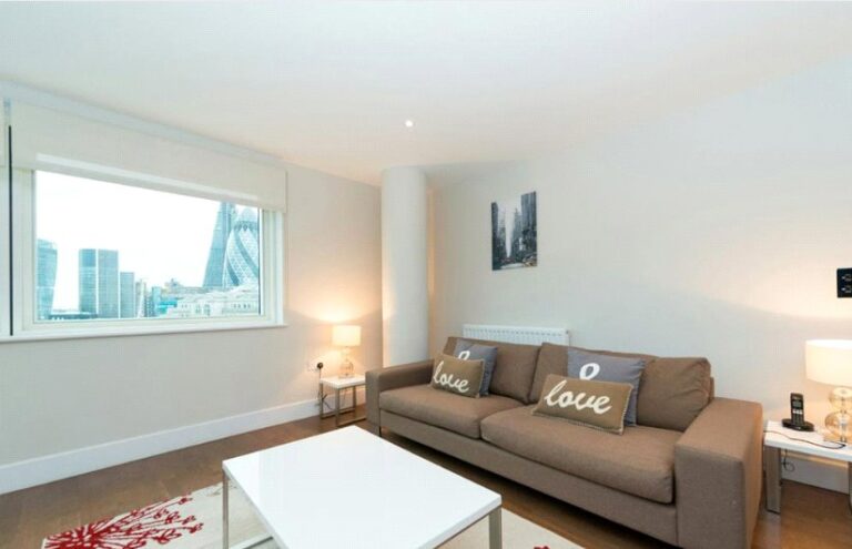 Crawford Building, Aldgate