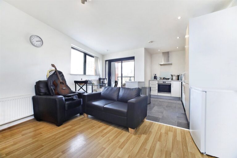 Park View Court, Canary Wharf