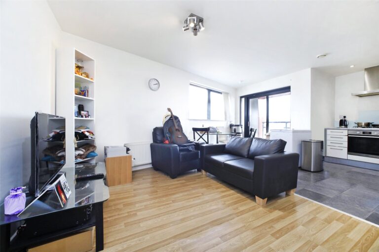 Park View Court, Canary Wharf