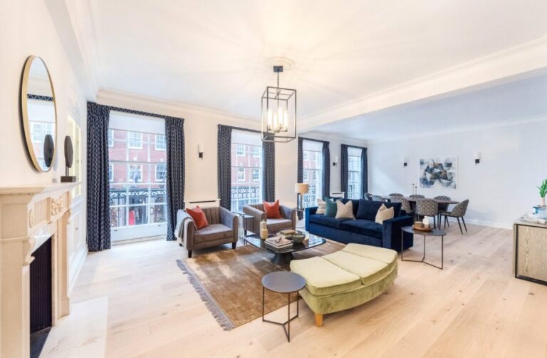 Grosvenor Square, Mayfair