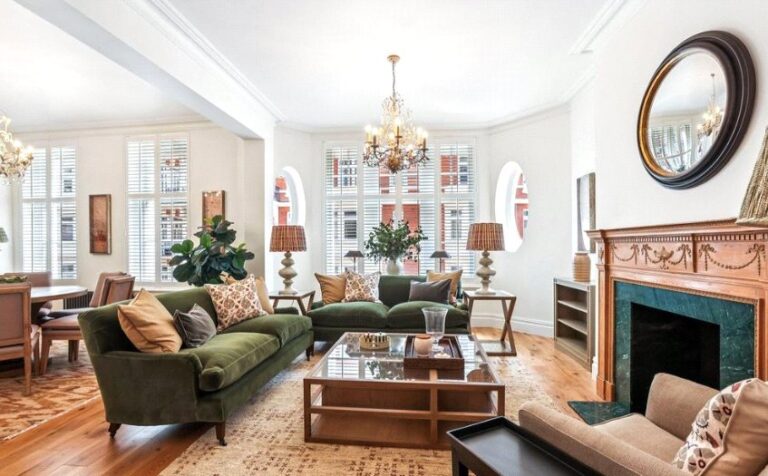 Lincoln House, Knightsbridge