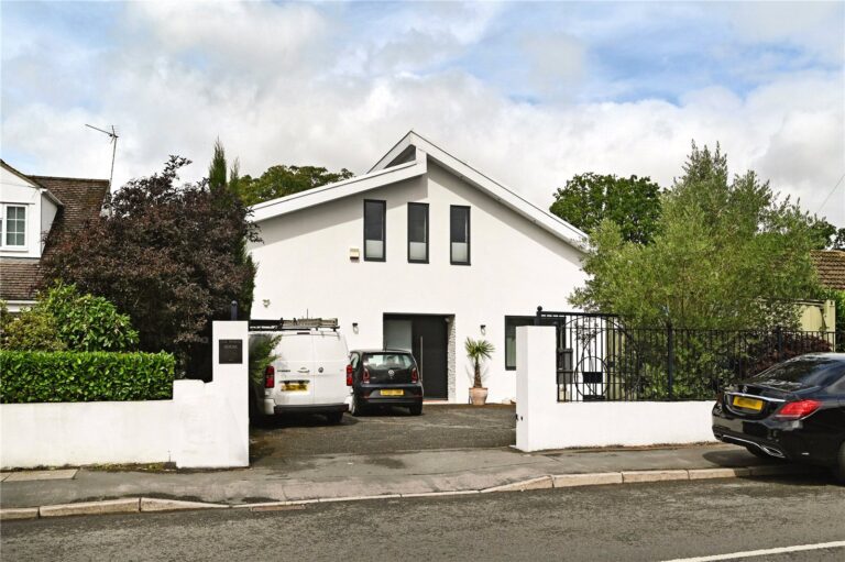 The White House, St Albans