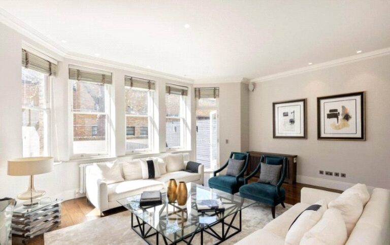 Cadogan Gardens, Knightsbridge