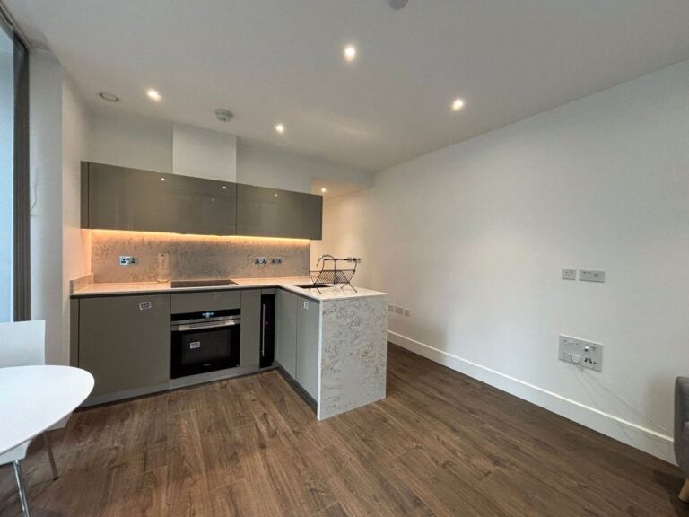 Perilla House, Aldgate