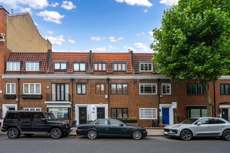 Sloane Avenue, Chelsea